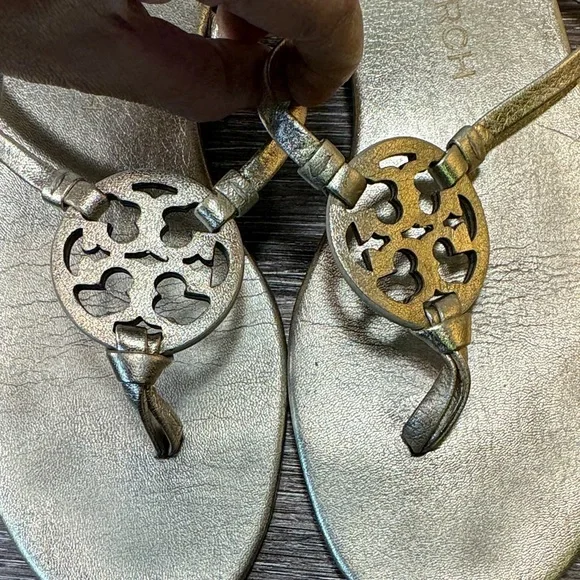 Tory Burch Metallic gold Sandals woman’s size 9 (j58) - Picture 2 of 8